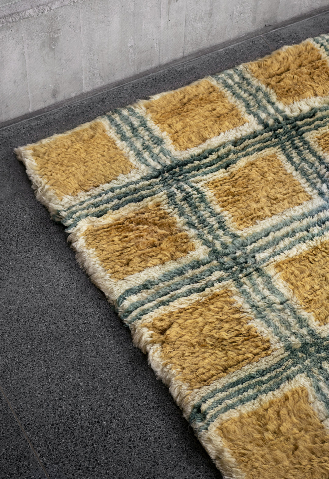 Evelina Kroon Shaggy Pergola