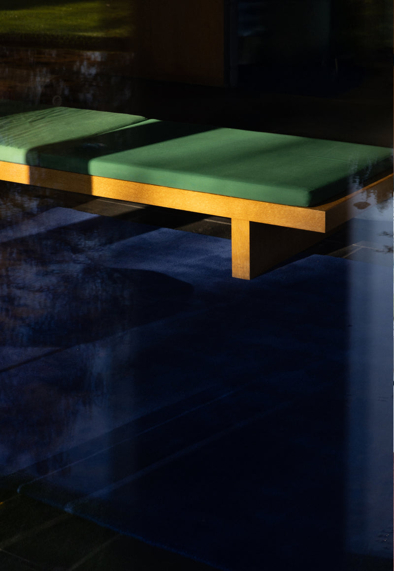 Classic Solid Wool Blue Foncé Varuprov