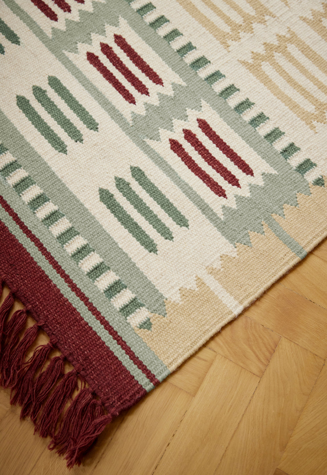 Rollakan Hilma Primrose