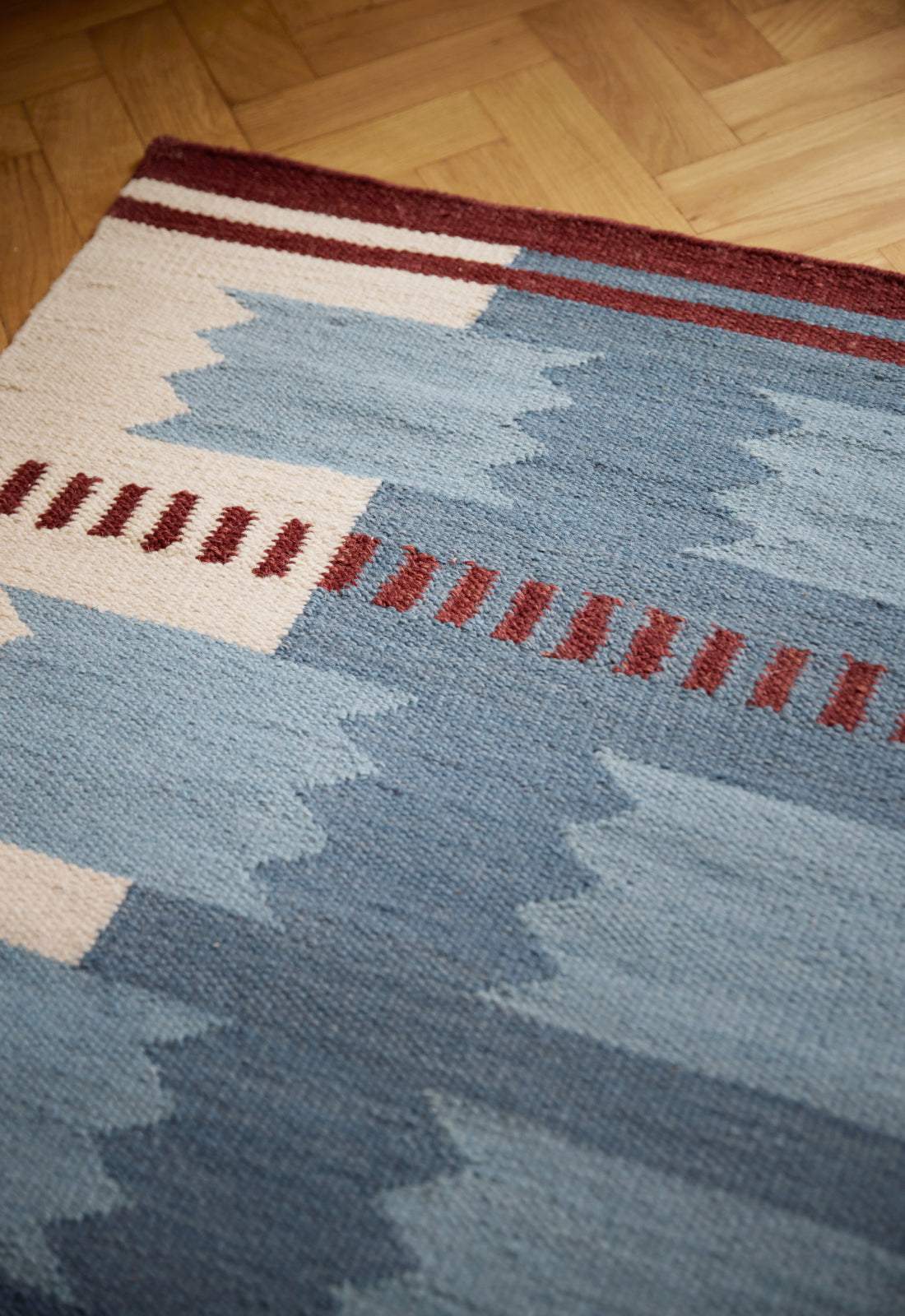 Röllakan Iris Petrol